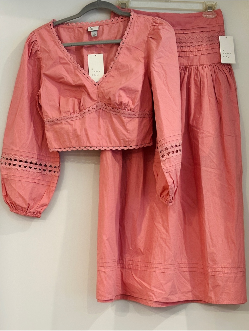 A New Day 2 Piece Eyelet Set